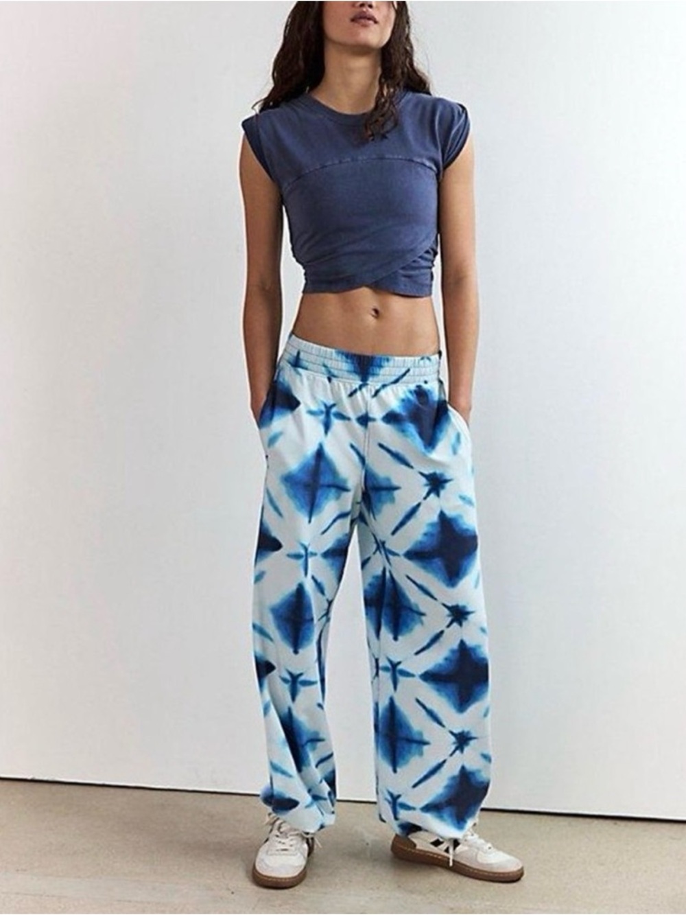 FREE PEOPLE 🦋 Fp Movement Women’s Hot Shot Crossover Printed Set in Blue